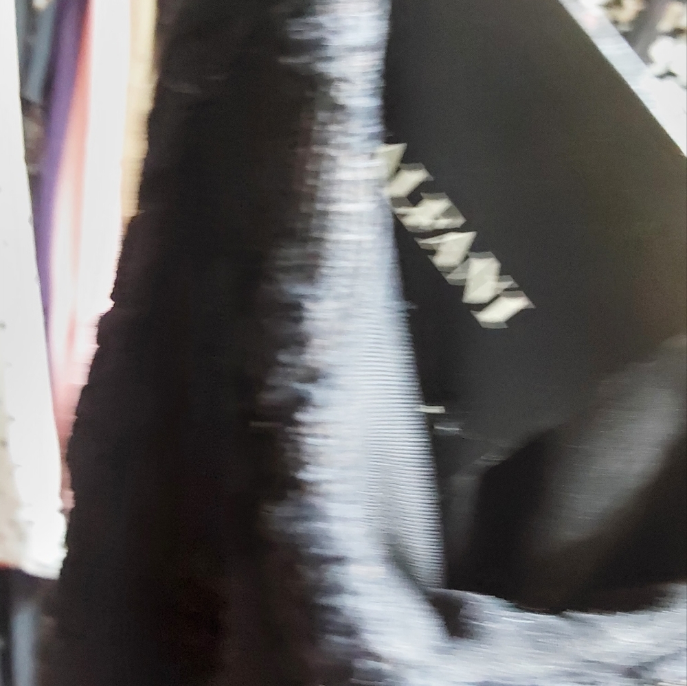 Womens Pants - Picture 3 of 4